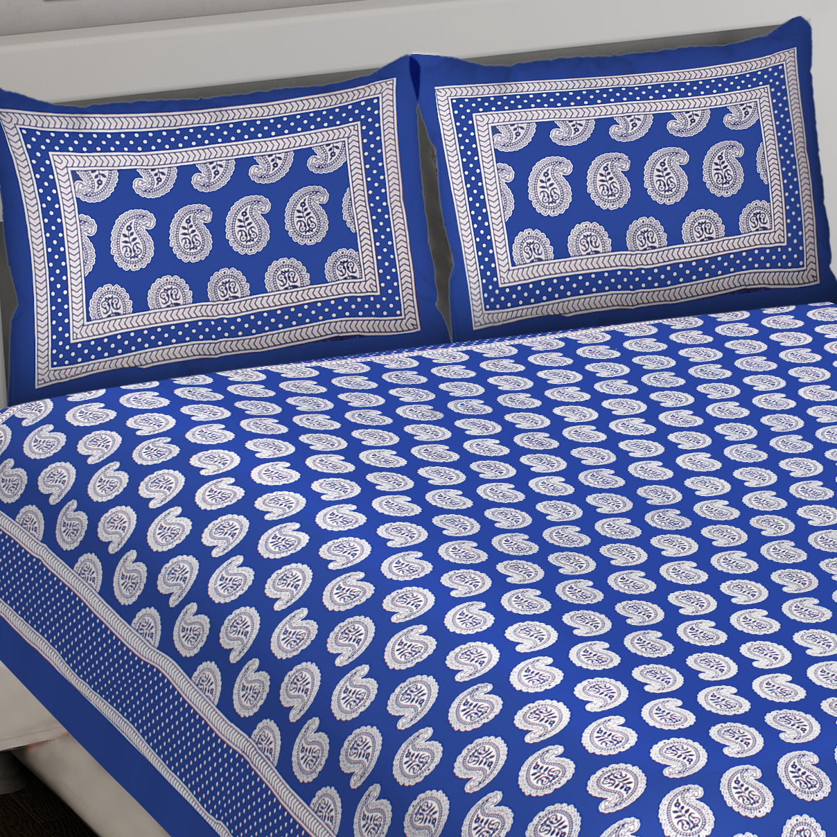Shower Of Paisley King Size 100% Cotton Bedsheets